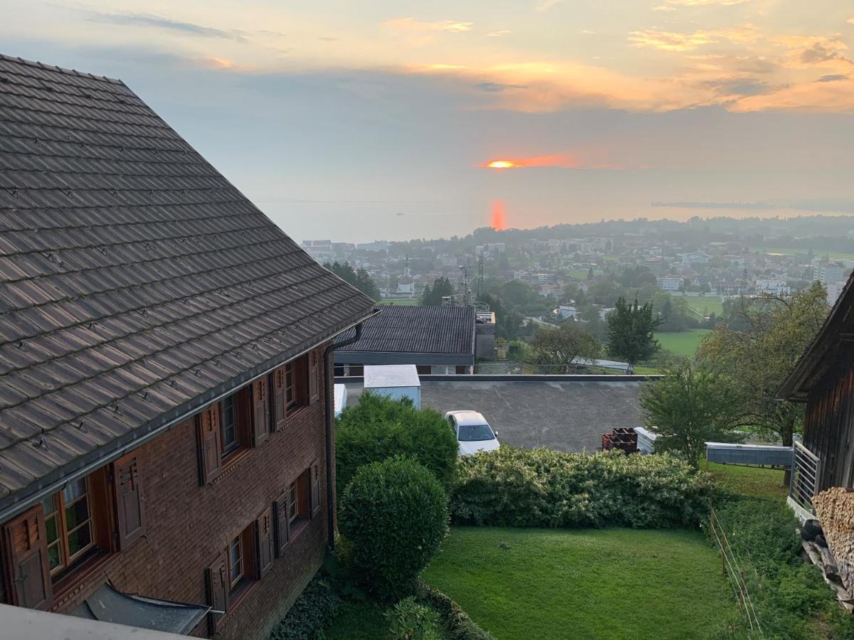 Bauernhaus Am Pfaenderhang Mit Seeblick Lochau Exterior foto